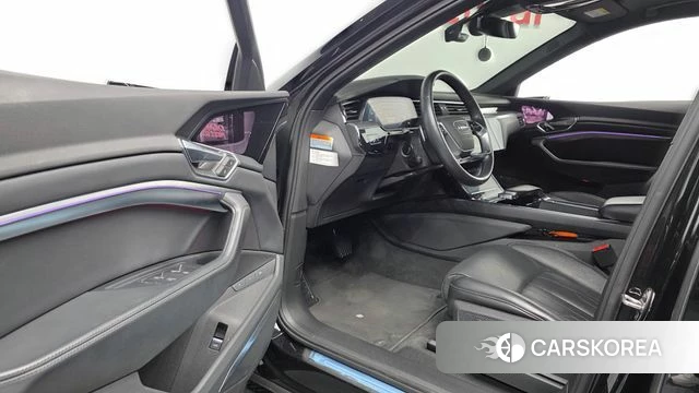 Audi e-Tron id 3827046 из Кореи 20