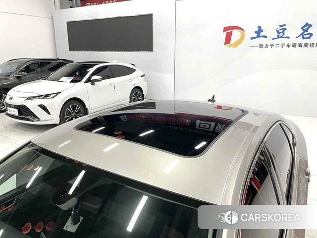 Volkswagen Sagitar id 4328885 из Китая 21