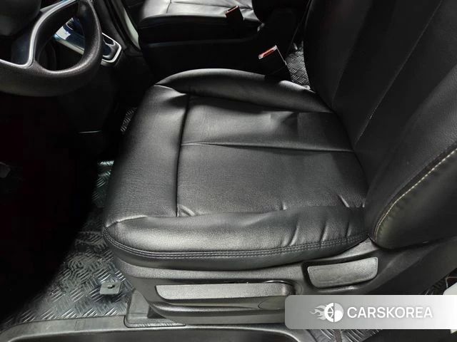 Hyundai Staria id 4395294 из Кореи 20