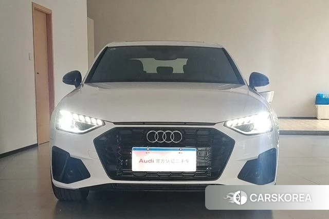 Audi A4L id 4205615 из Китая 17
