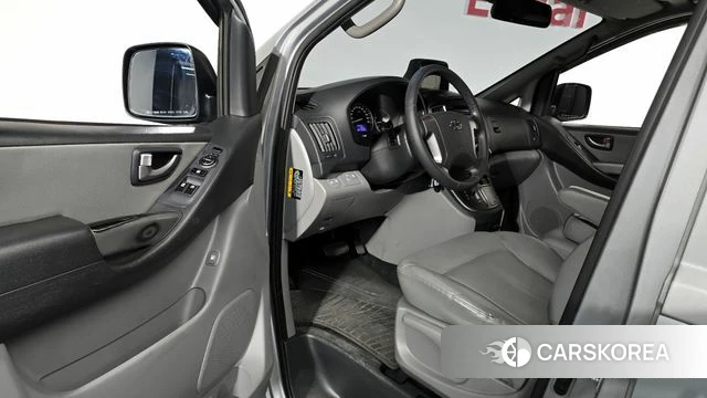 Hyundai The New Grand Starex id 4403439 из Кореи 20