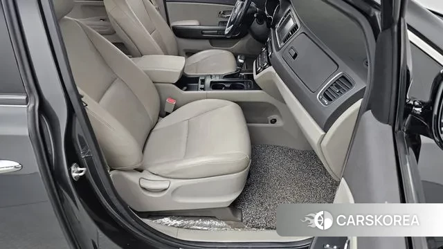Kia All New Carnival id 2991372 из Кореи 19