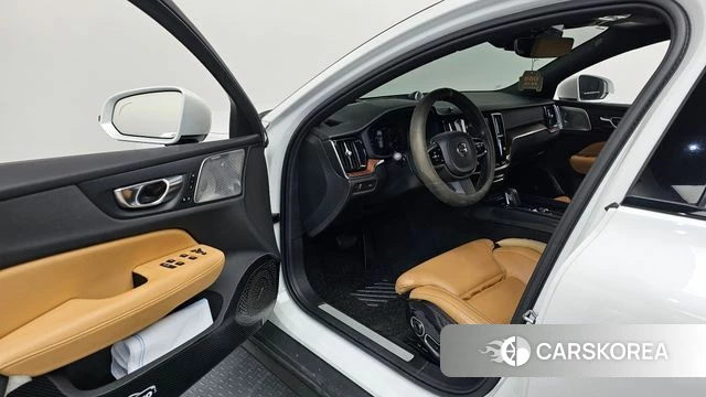 Volvo V60 Cross-Country 2nd Generation id 3898757 из Кореи 20