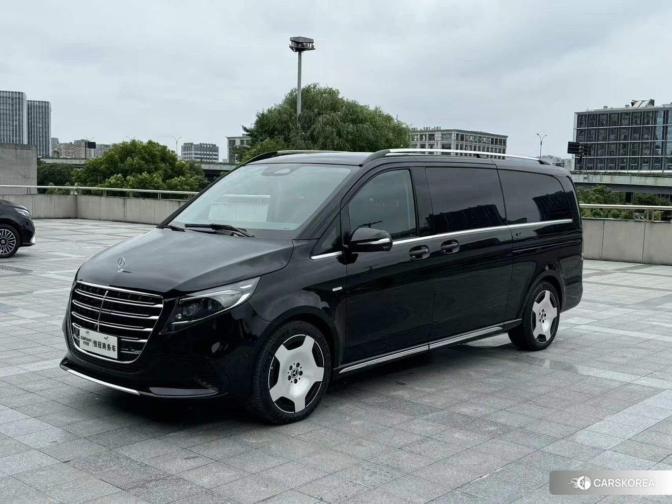 Mercedes-Benz V-class id 4486259 из Китая 14