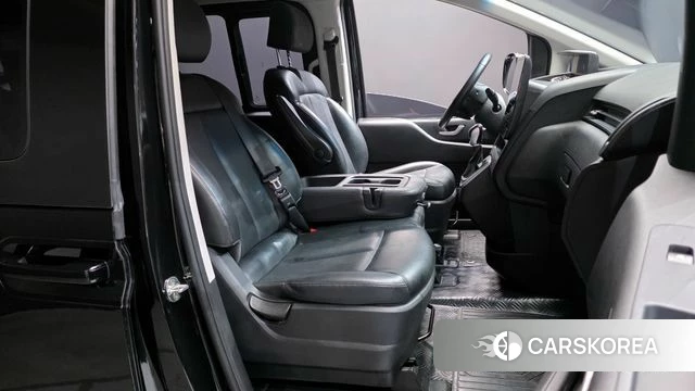 Hyundai Staria id 3852056 из Кореи 20