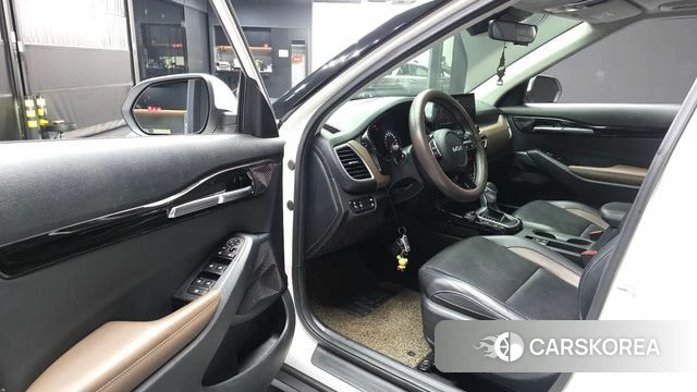 Kia Seltos id 4433643 из Кореи 31