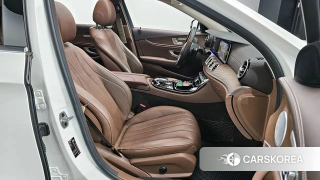 Mercedes-Benz E-Class W213 id 3879387 из Кореи 20