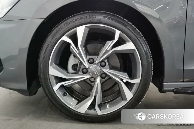 Audi A3 id 4272625 из Китая 24