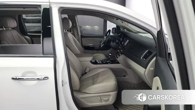 Kia The New Carnival id 3060825 из Кореи 20