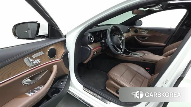 Mercedes-Benz E-Class W213 id 4640538 из Кореи 30