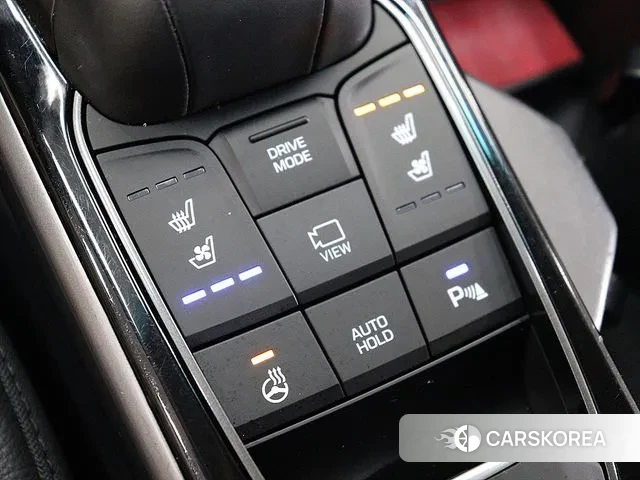 Hyundai The New Ionic Electric id 3038647 из Кореи 19