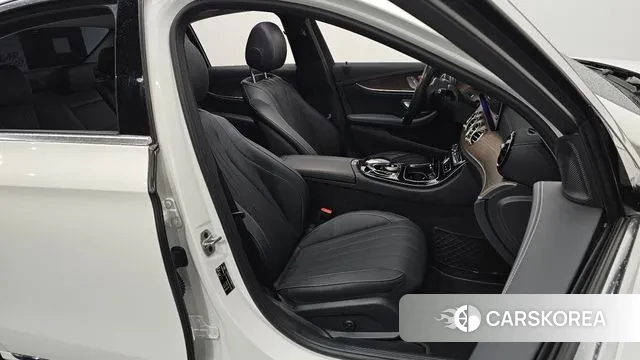 Mercedes-Benz E-Class W213 id 3484318 из Кореи 20