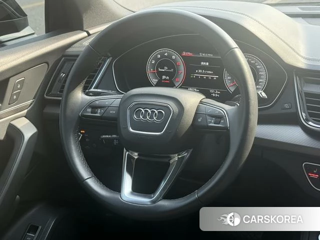 Audi Q5L id 4275728 из Китая 27