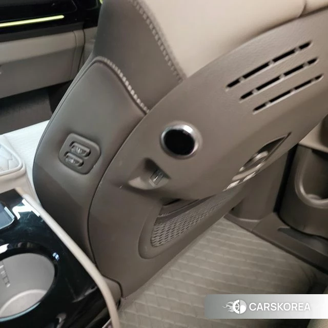 Kia The New Carnival 4th Generation id 4639803 из Кореи 17