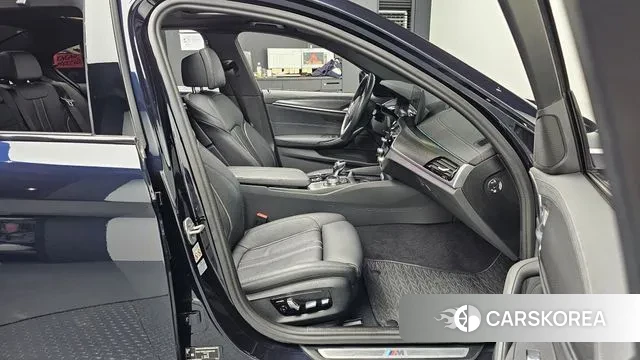 BMW 5 Series (G30) id 3478007 из Кореи 20