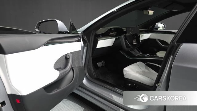 Tesla Model S id 4762039 из Кореи 34