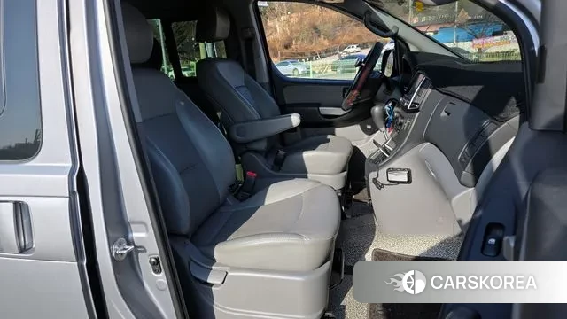 Hyundai The New Grand Starex id 3578851 из Кореи 20