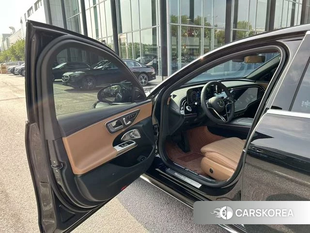 Mercedes-Benz E-class id 4366062 из Китая 17