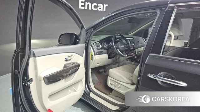 Kia The New Carnival id 3955641 из Кореи 20