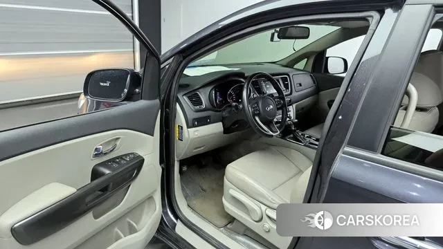 Kia The New Carnival id 3000100 из Кореи 20