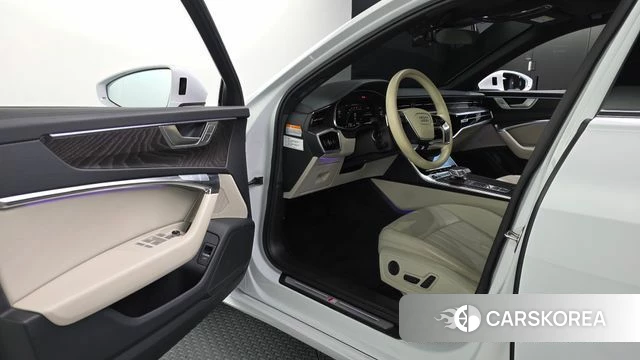 Audi A6 (C8) id 4186568 из Кореи 32