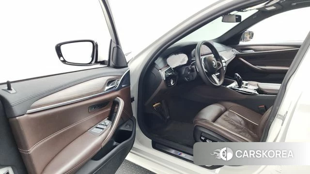 BMW 5 Series (G30) id 4331231 из Кореи 20