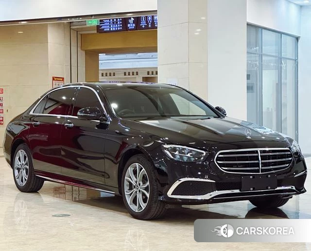 Mercedes-Benz E-class id 4359365 из Китая 23