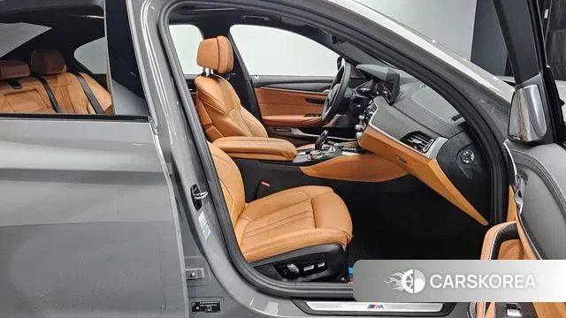 BMW 5 Series (G30) id 3004029 из Кореи 20