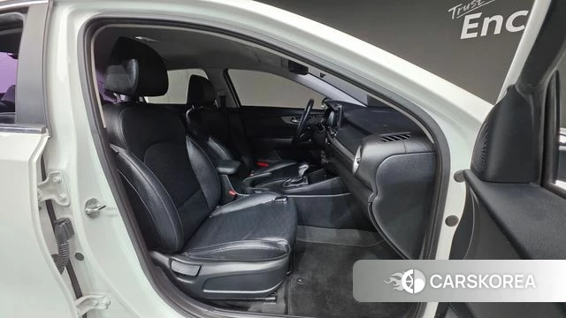 Kia Come New K3 id 3801641 из Кореи 20