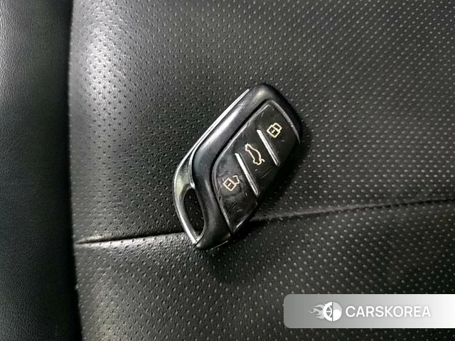 Roewe RX5 id 4214104 из Китая 20