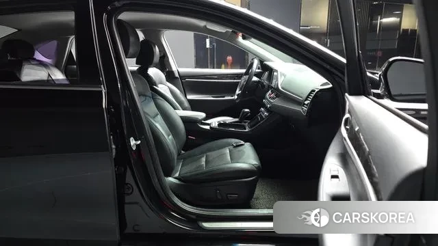 Hyundai Grandeur IG id 3024619 из Кореи 20