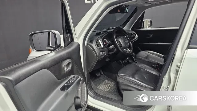 Jeep Renegade id 3357050 из Кореи 20