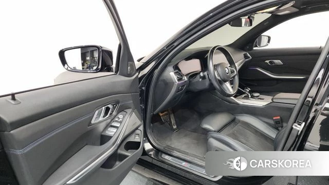 BMW 3 Series (G20) id 4283793 из Кореи 38