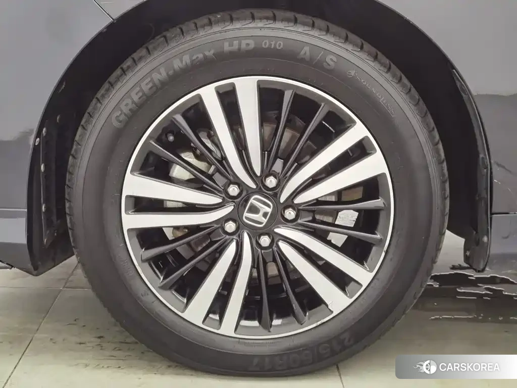 Honda Odyssey id 4686233 из Китая 24