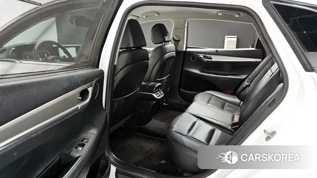 Hyundai The New Grandeur IG Hybrid id 3576919 из Кореи 20