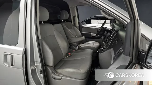 Hyundai The New Grand Starex id 3423534 из Кореи 20