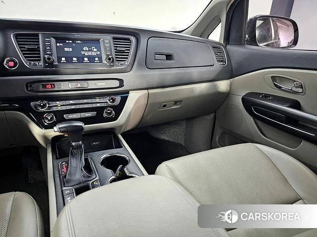 Kia The New Carnival id 3814086 из Кореи 20