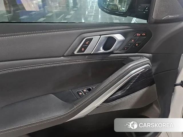 BMW X6 (G06) id 3388404 из Кореи 14