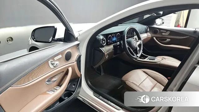 Mercedes-Benz E-Class W213 id 3685838 из Кореи 20