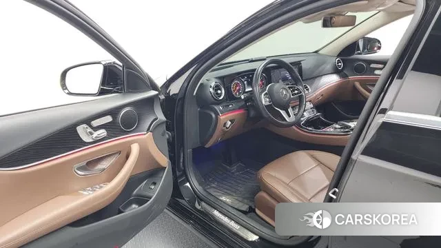 Mercedes-Benz E-Class W213 id 3489053 из Кореи 20