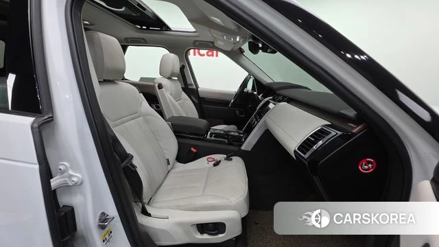 Land Rover Discovery 5 id 4187654 из Кореи 33