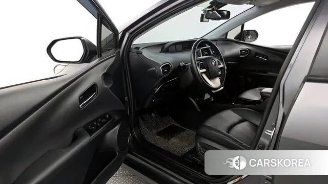 Toyota Prius Prime id 3188261 из Кореи 20
