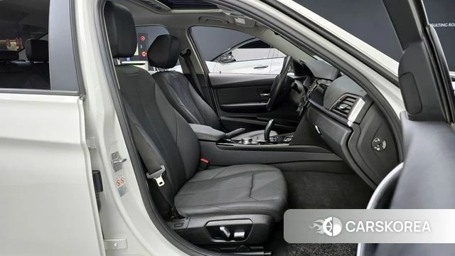 BMW 3 Series (F30) id 3917542 из Кореи 20