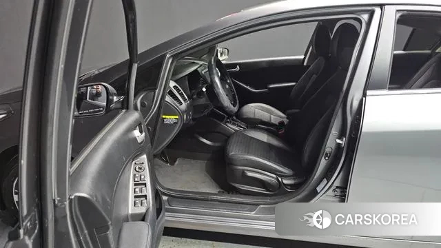 Kia The New K3 id 3612866 из Кореи 20