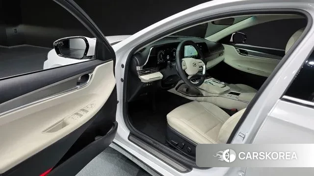 Hyundai The New Grandeur IG Hybrid id 3011781 из Кореи 20