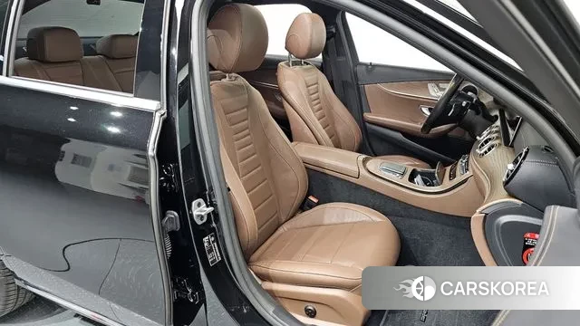 Mercedes-Benz E-Class W213 id 3561493 из Кореи 20