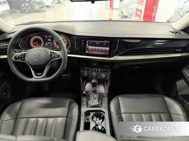 Volkswagen Passat id 4219944 из Китая 14
