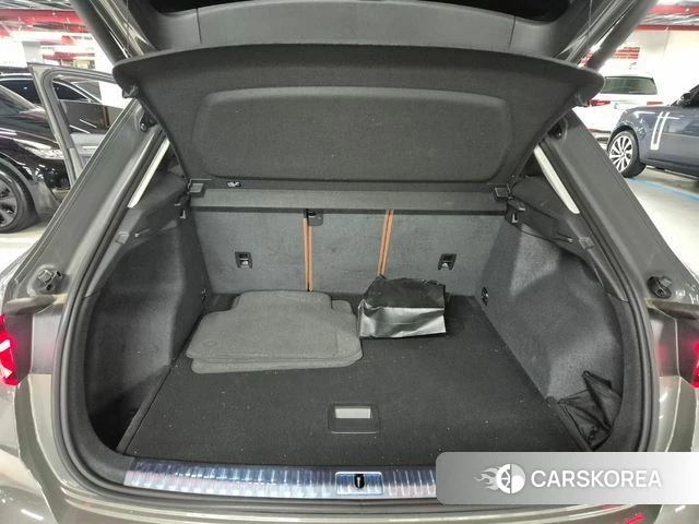 Audi Q3 (F3) id 4965075 из Кореи 14
