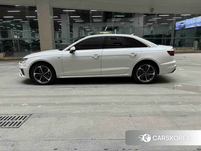 Audi A4L id 4300877 из Китая 20