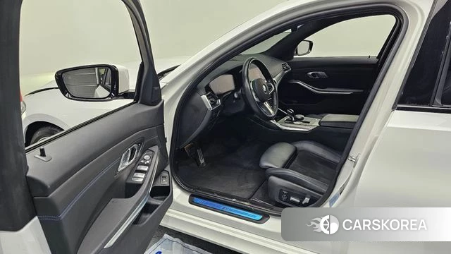 BMW 3 Series (G20) id 4019129 из Кореи 20